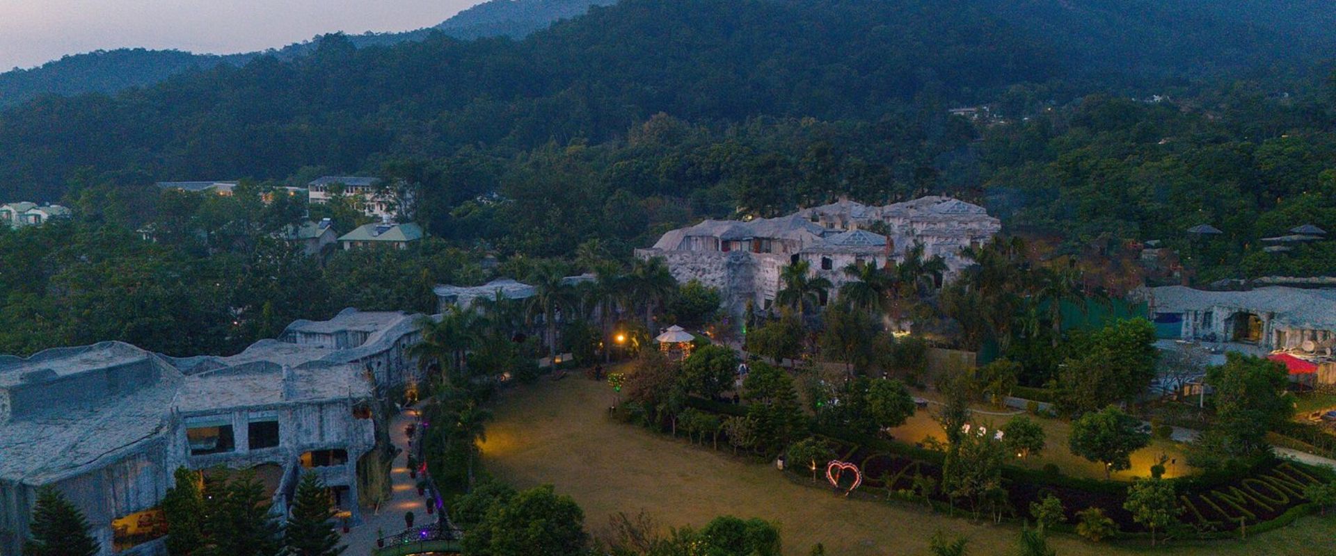 Baycaves Resort Main